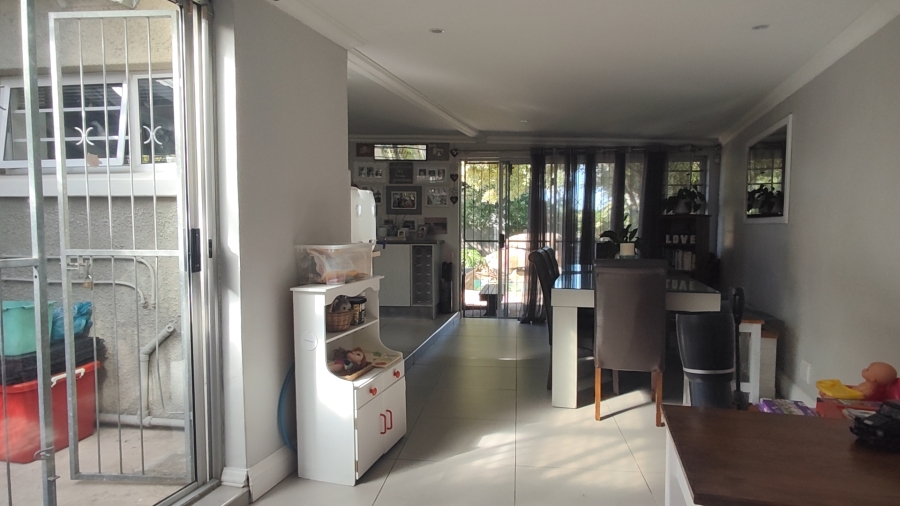 To Let 3 Bedroom Property for Rent in Kabega Park Eastern Cape